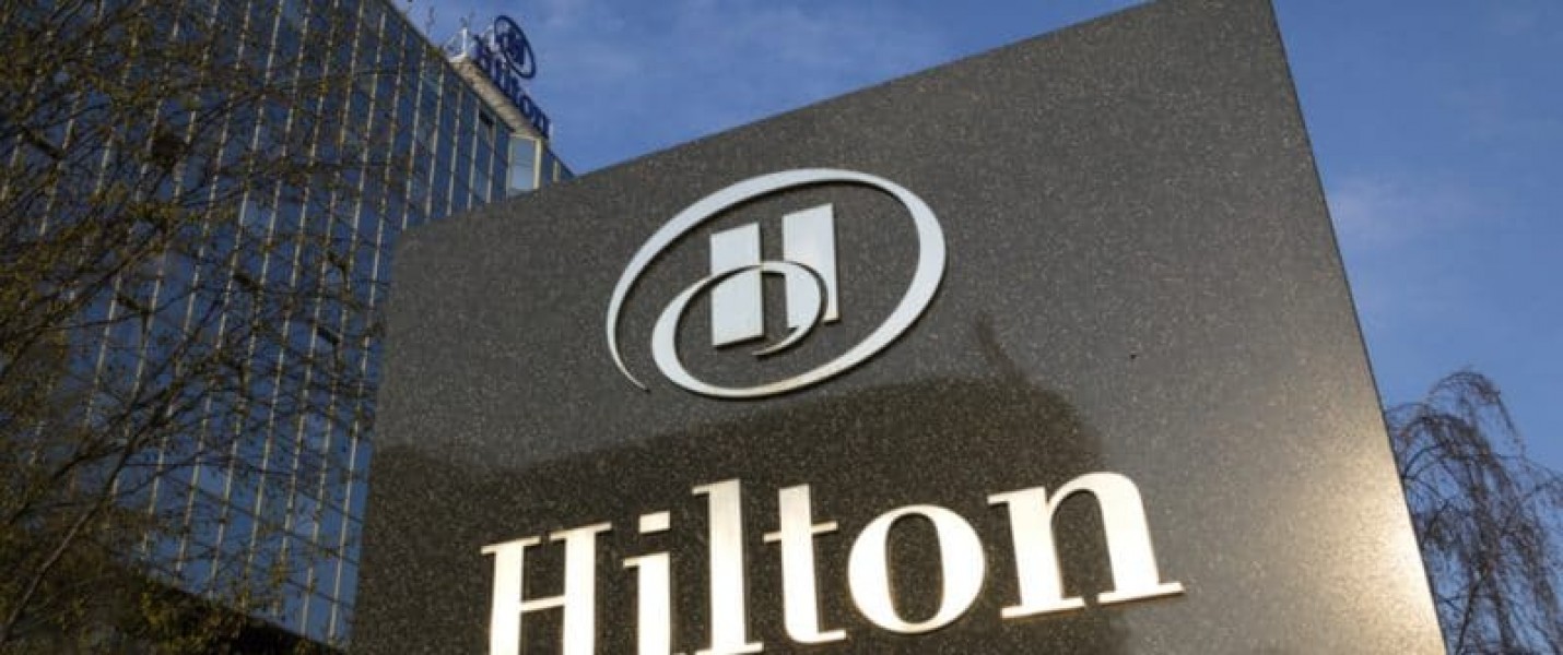 Hilton luôn làm mới