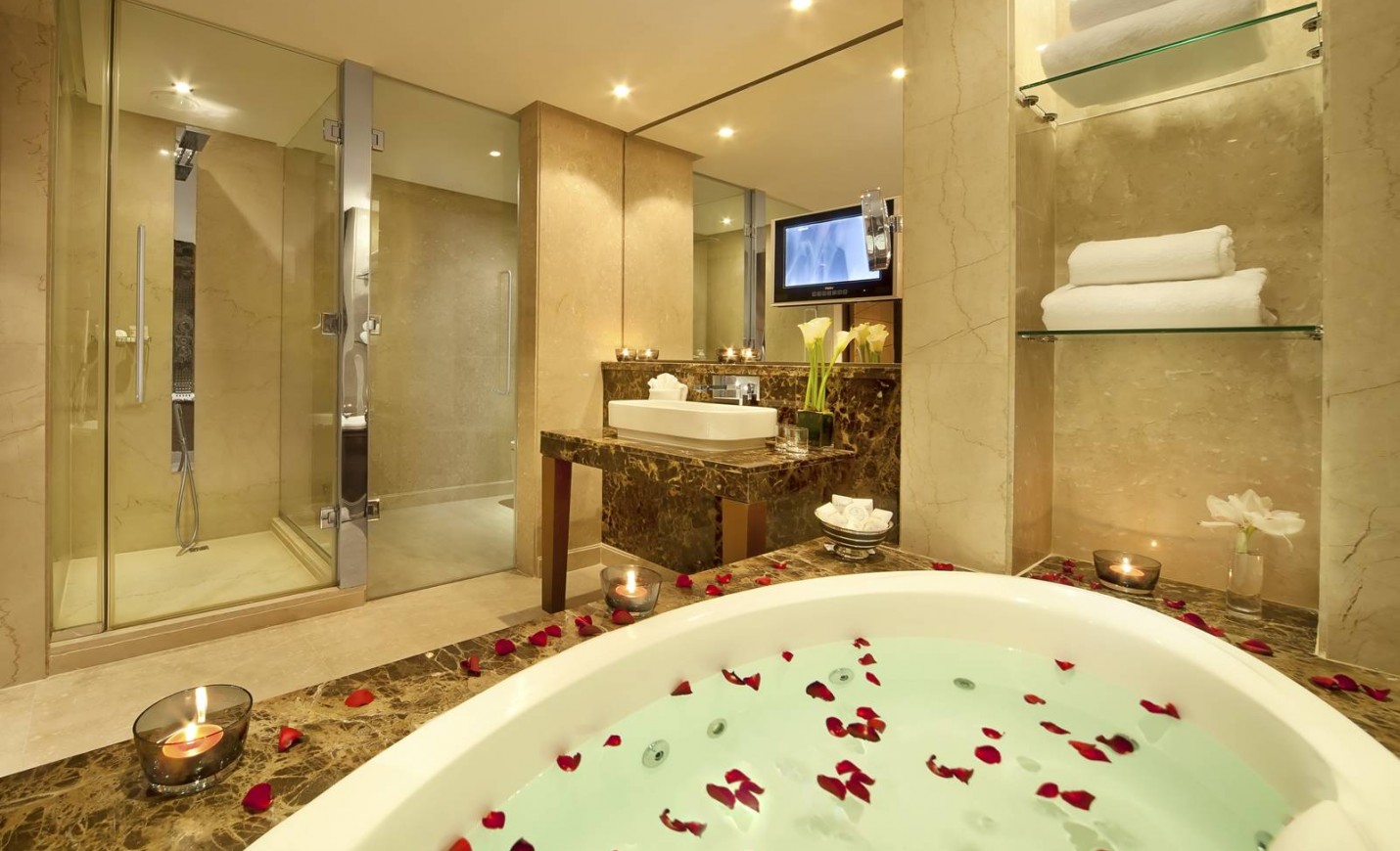 Phòng tắm là một không gian spa