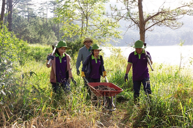 Chăm sóc và chữa lành tâm lý cho người lao động thời hậu Covid