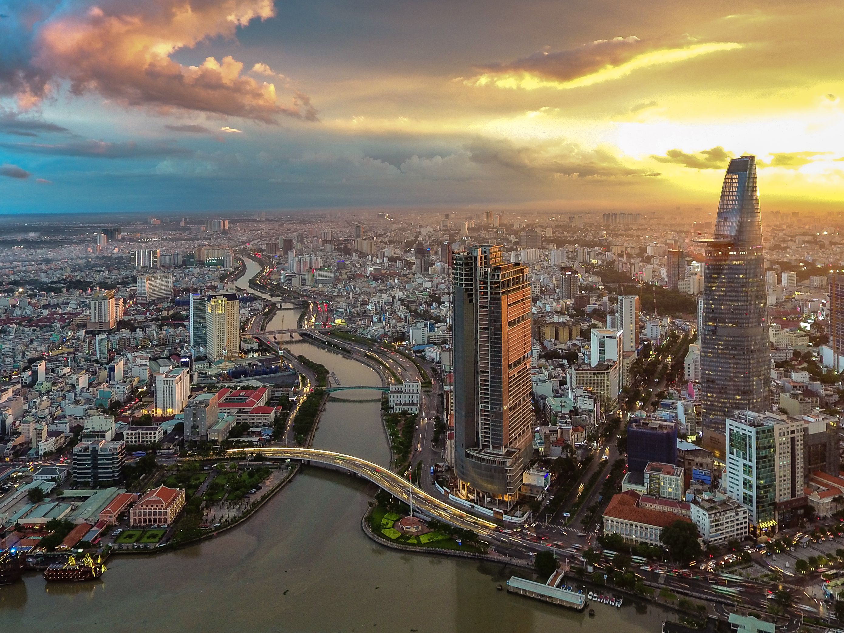 Ho Chi Minh City decongesting densely populated areas