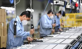 Tăng trưởng GDP năm 2021 có thể giảm vì Covid-19