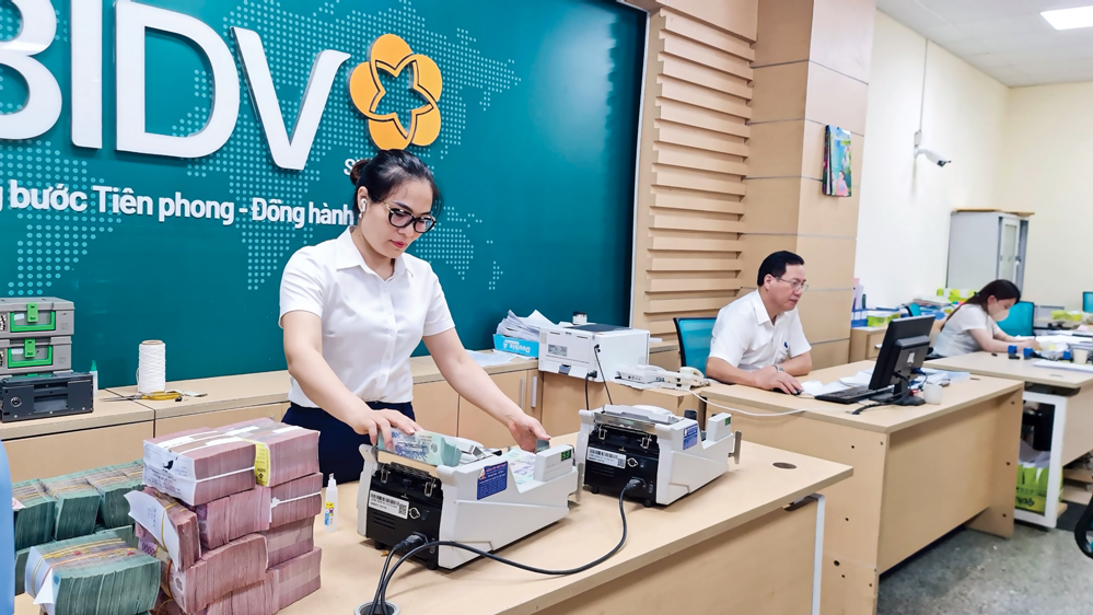 Thúc đẩy tín dụng, phải chảy đúng chỗ